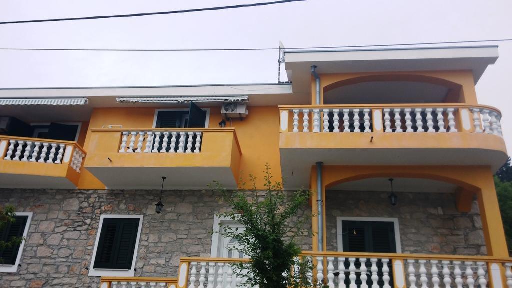 Apartments Val'S Osljak Preko Rom bilde